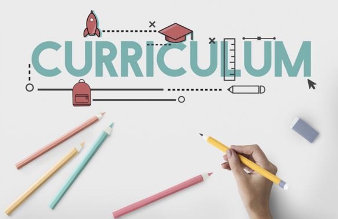 High School Curriculum: What's Important? - In Like Me